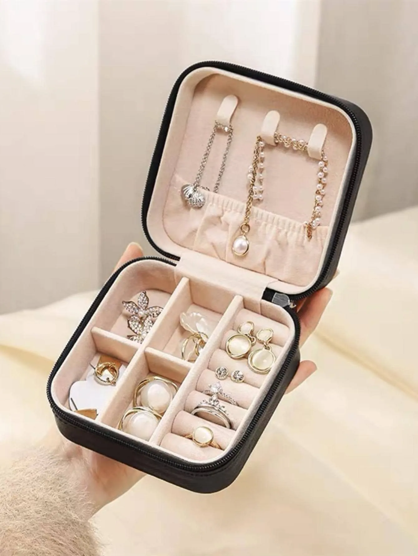 1pc Elegant Portable Jewelry Organizer Box For Necklace Earrings Rings Storage