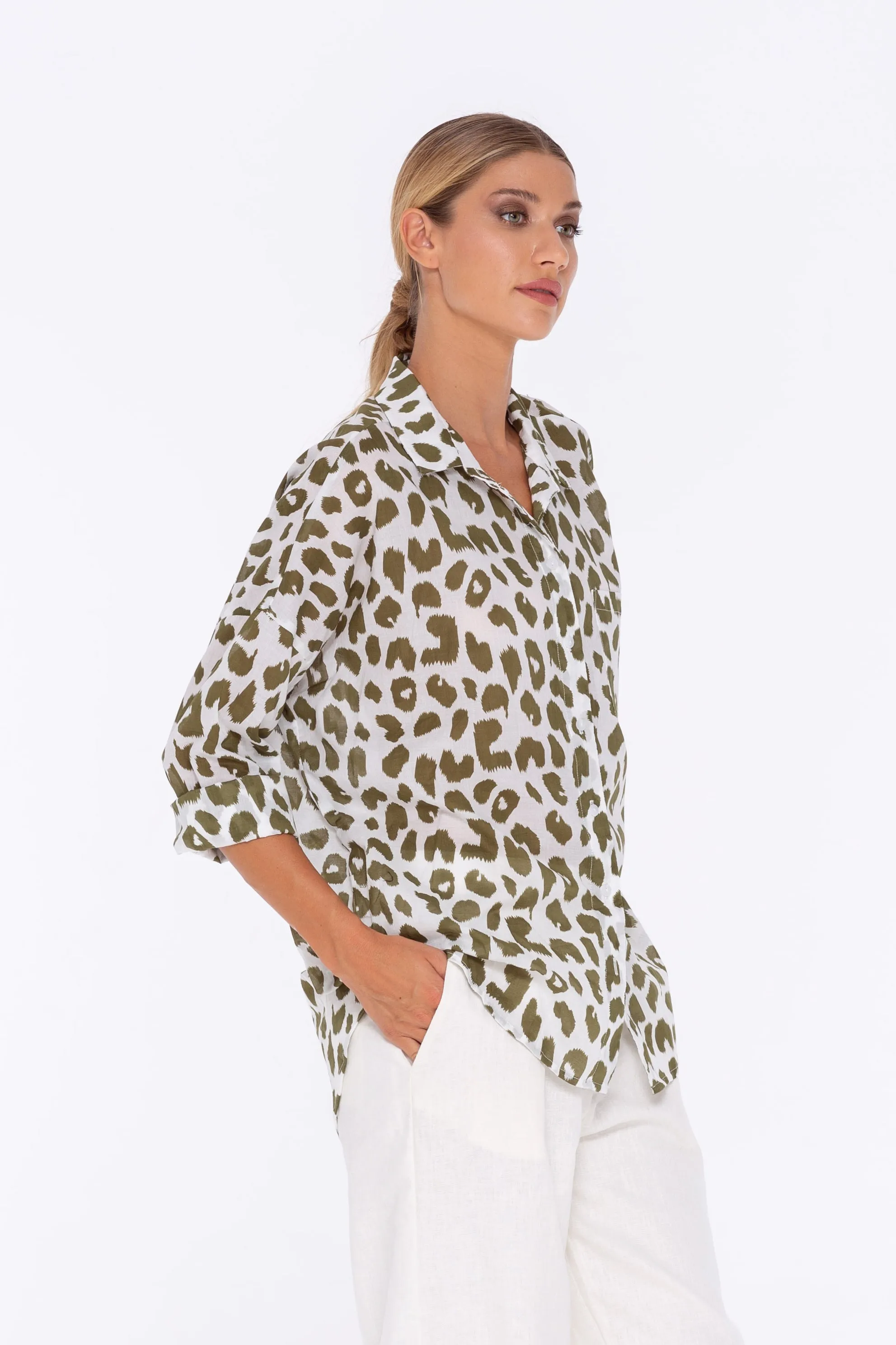 Defiant Shirt - Exclusive White/Fern Leopard Print