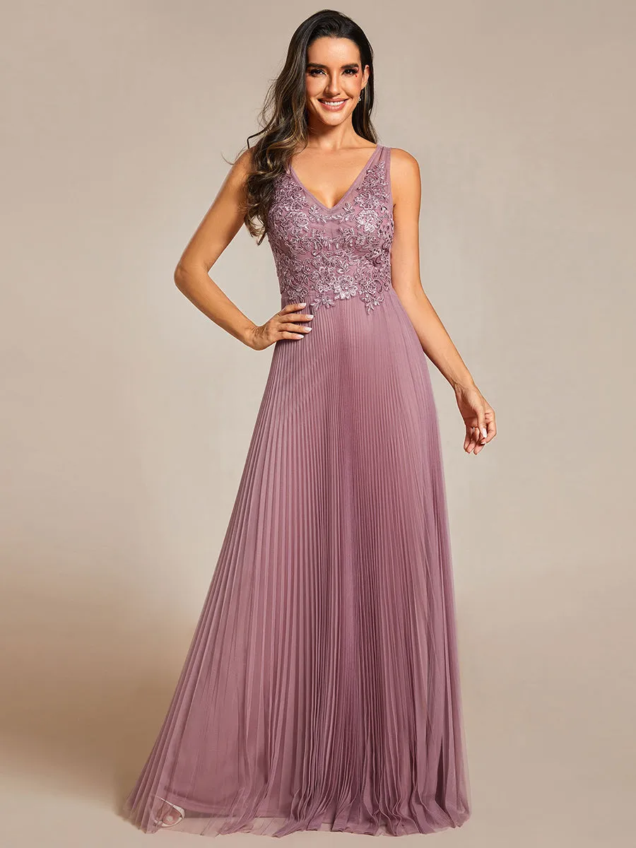 Elegant Appliques Chiffon A-Line Floor Length V Neck Sleeveless Evening Dress