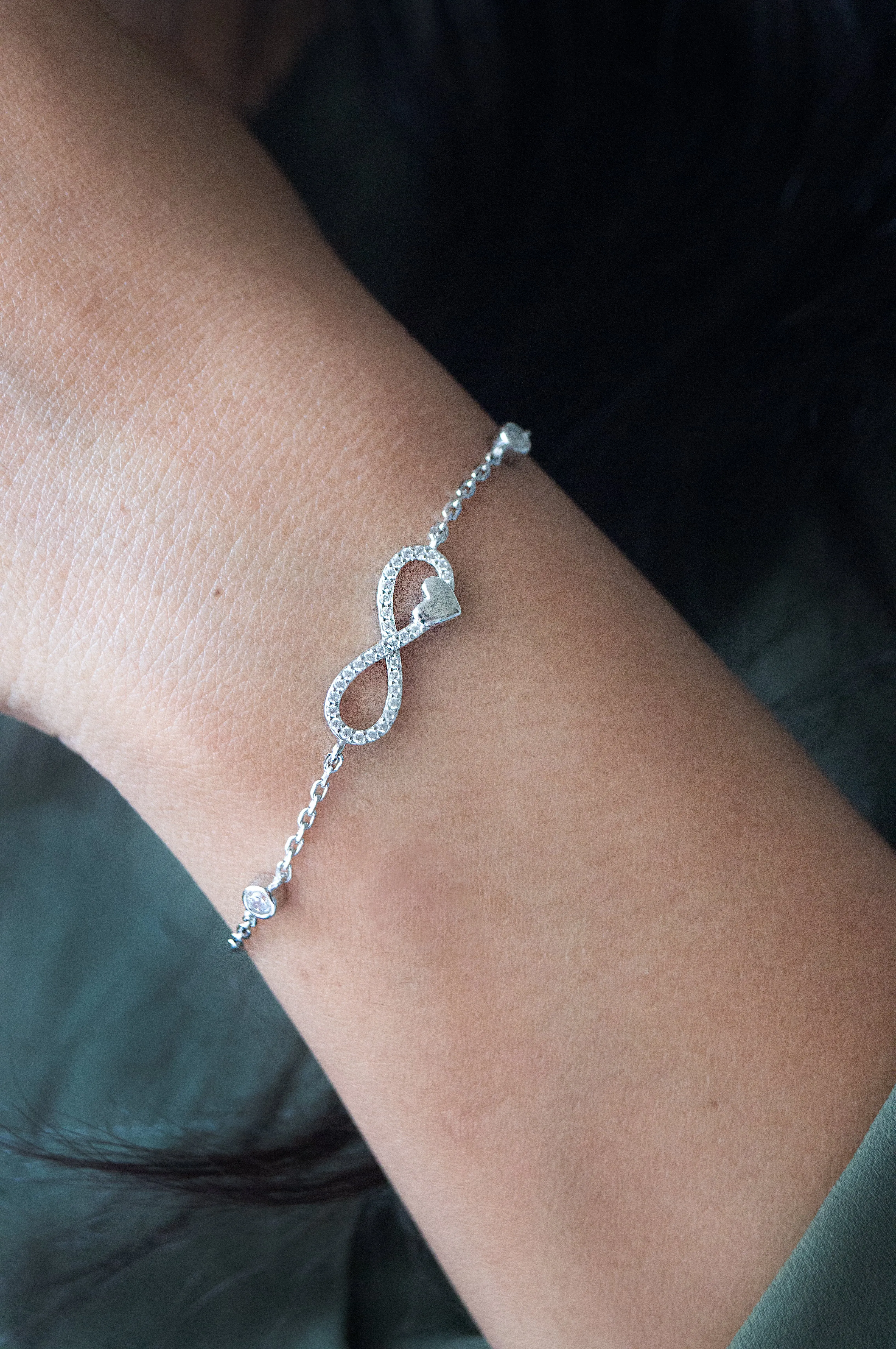 Heartly Infinity Sterling Silver Chain Bracelet