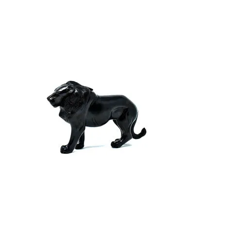 Lion Sculpture 01