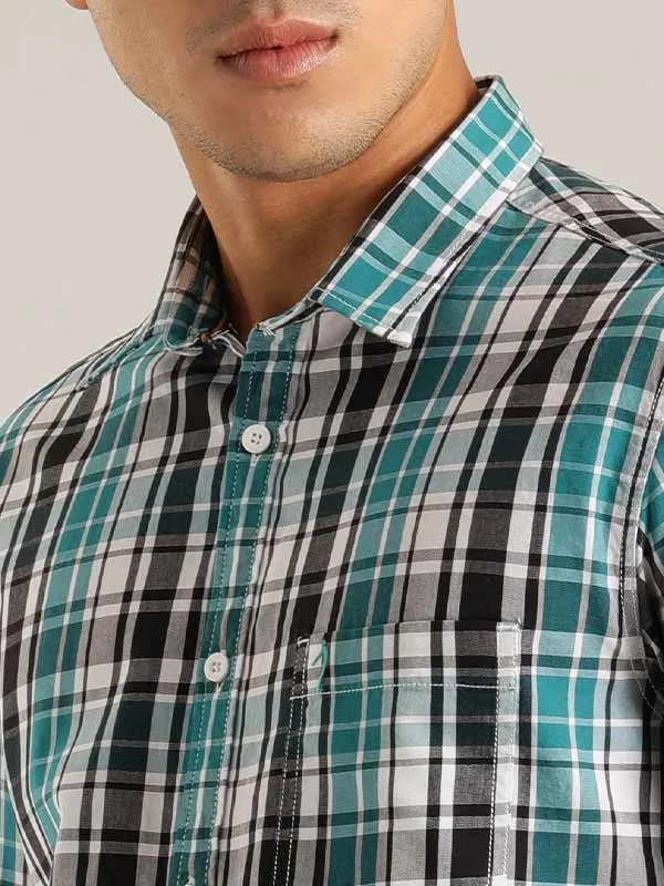 Men Checked Half Sleeve Cotton Shirt