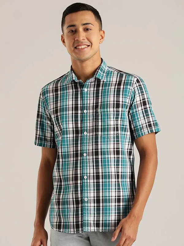 Men Checked Half Sleeve Cotton Shirt