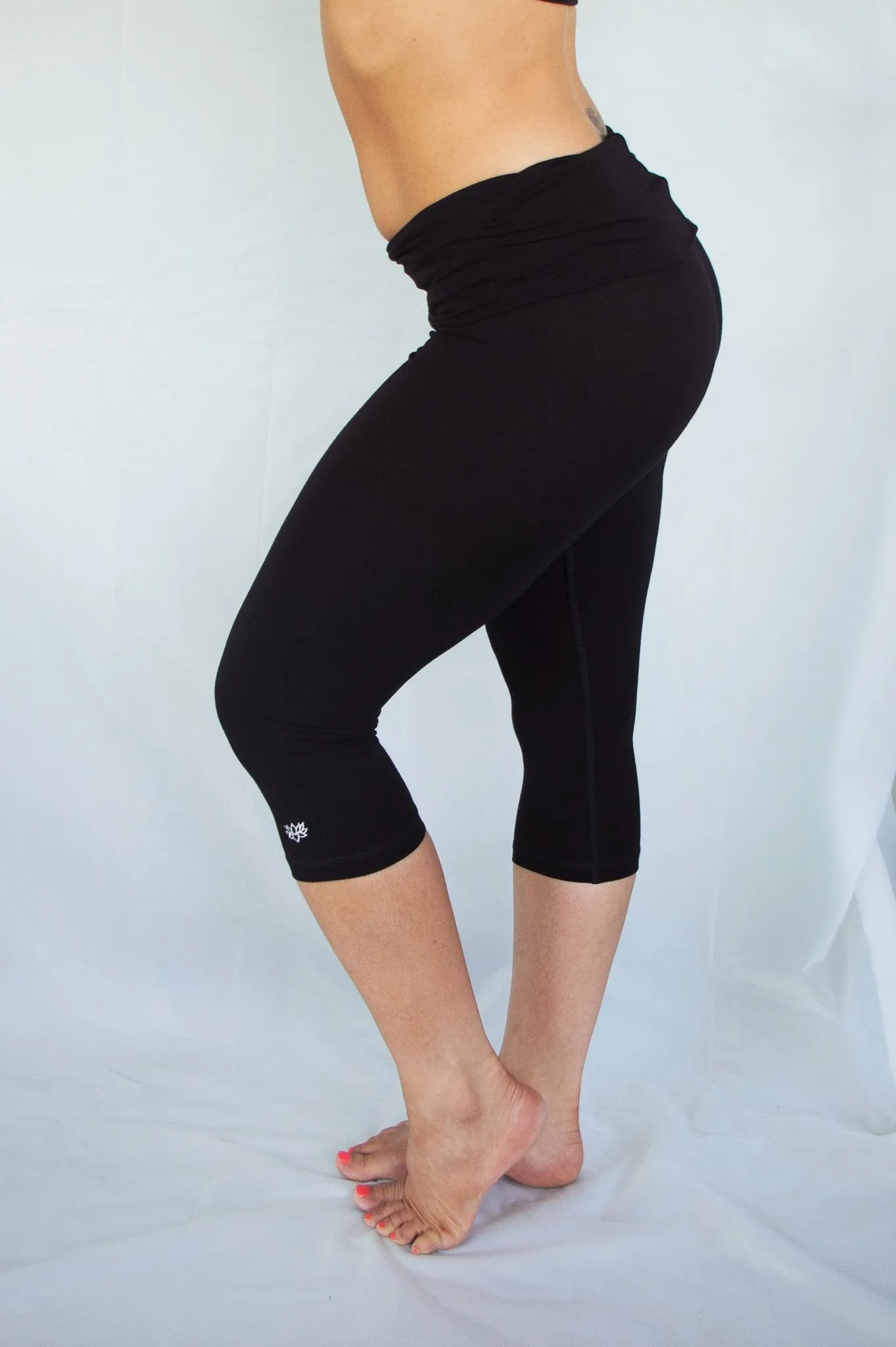 Onyx 3/4 Yoga Pants