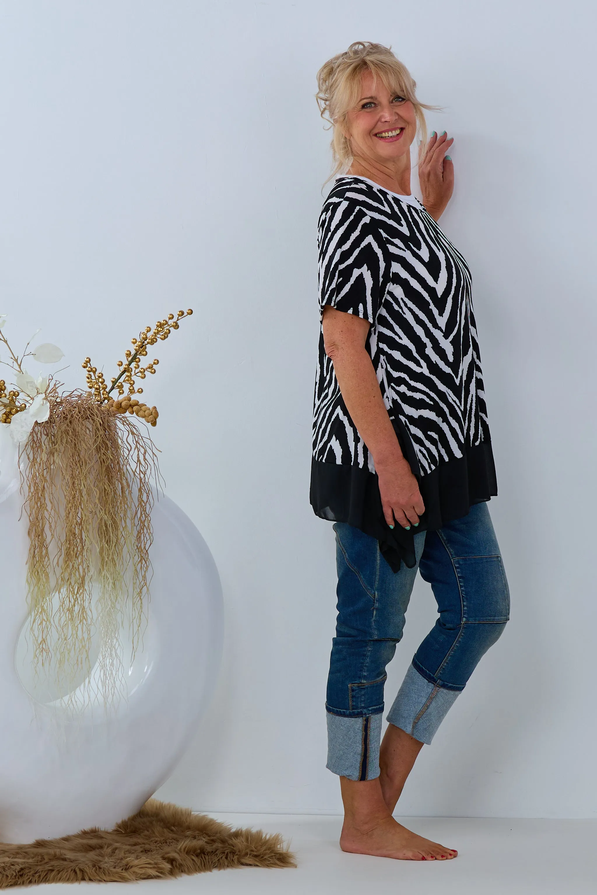 oversized Shirt mit Zebra-Muster und Bluseneinsatz, schwarz-weiß