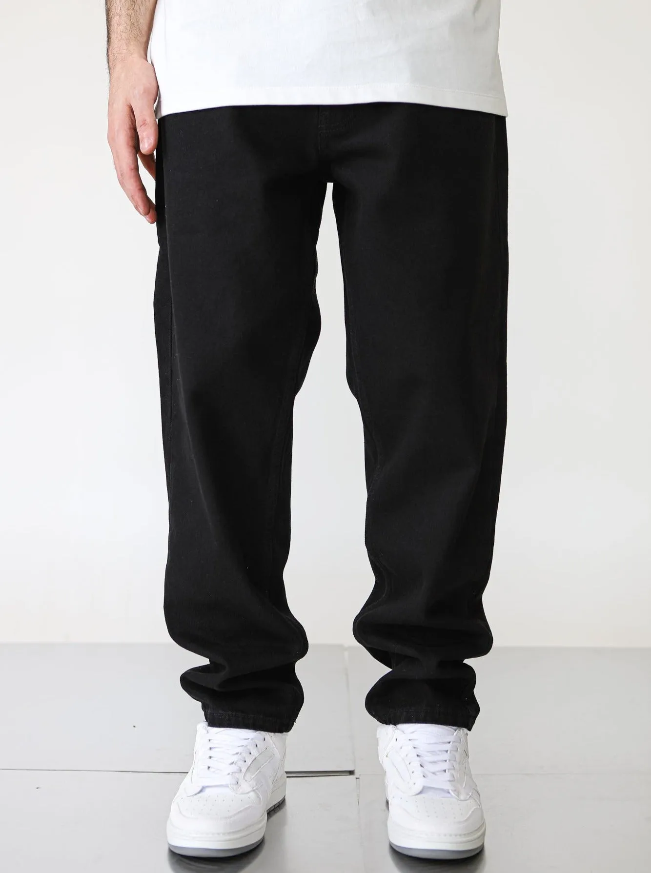 Premium Relaxed Fit Black Basic Jeans