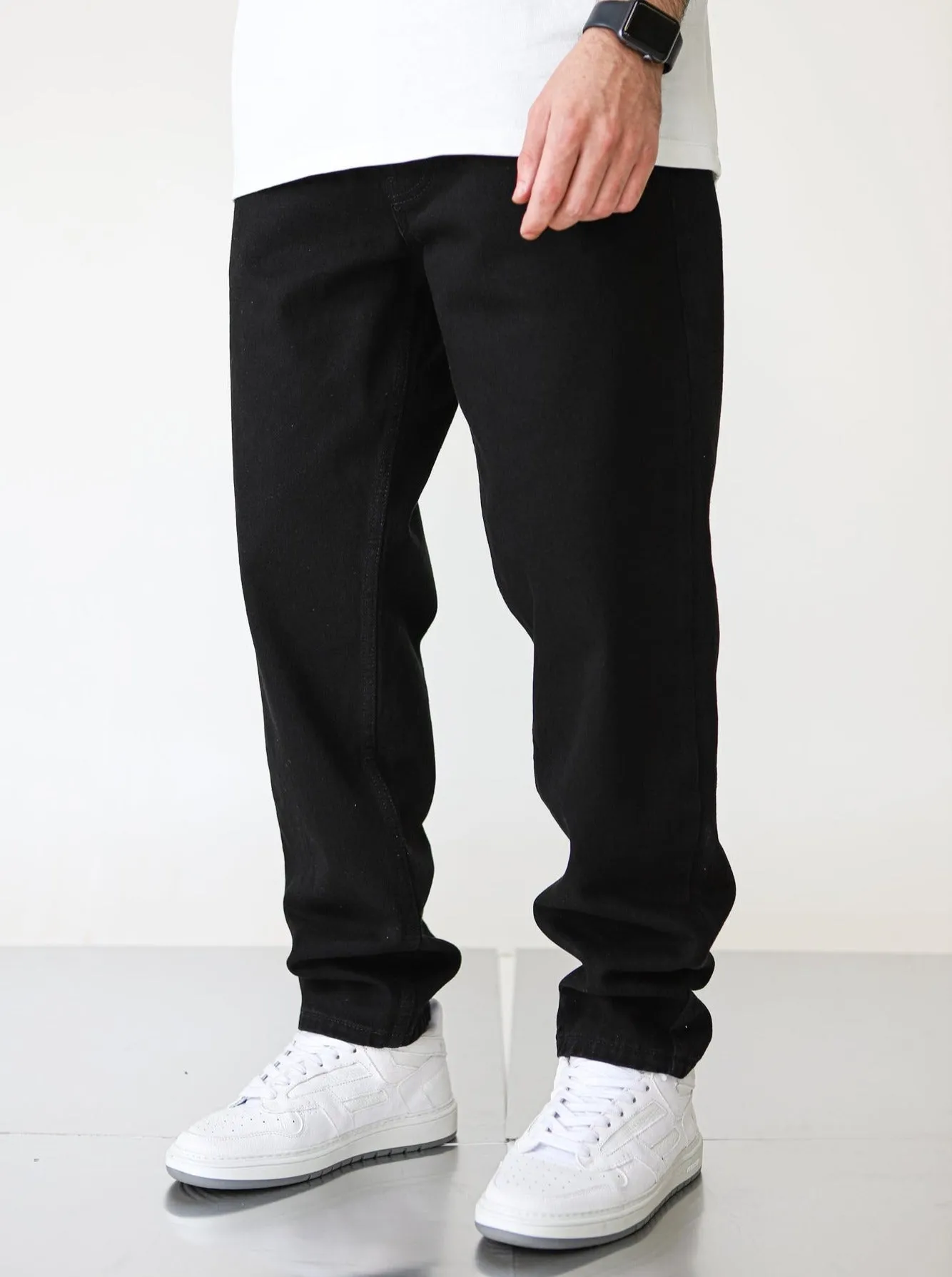 Premium Relaxed Fit Black Basic Jeans