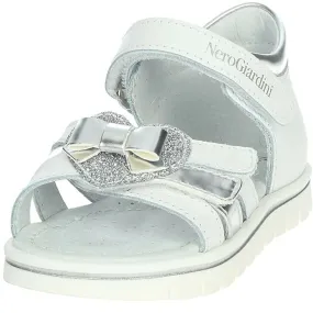 Scarpe bambina NeroGiardini - Art. E021473F 707 sandali bianco con strappo casual