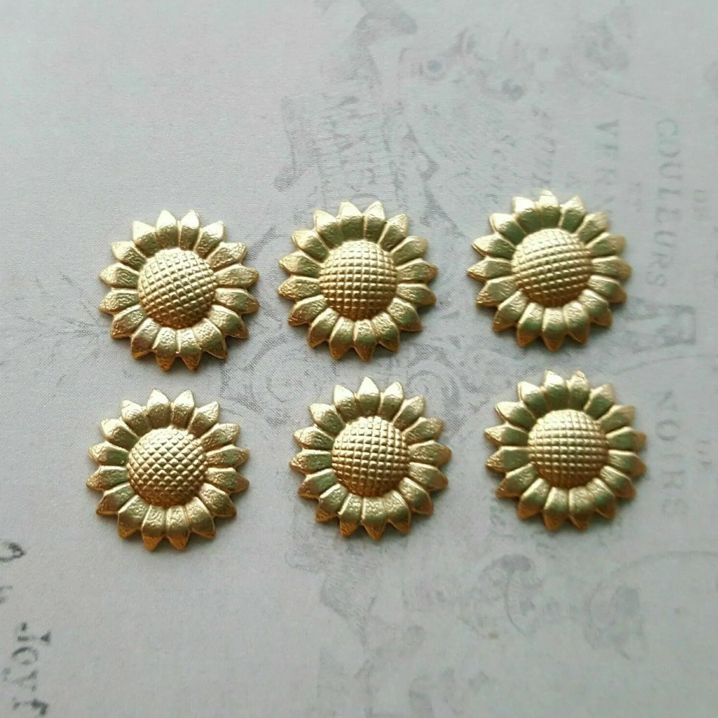 Small Brass Sunflower Stampings x 6 - 3248RAT.