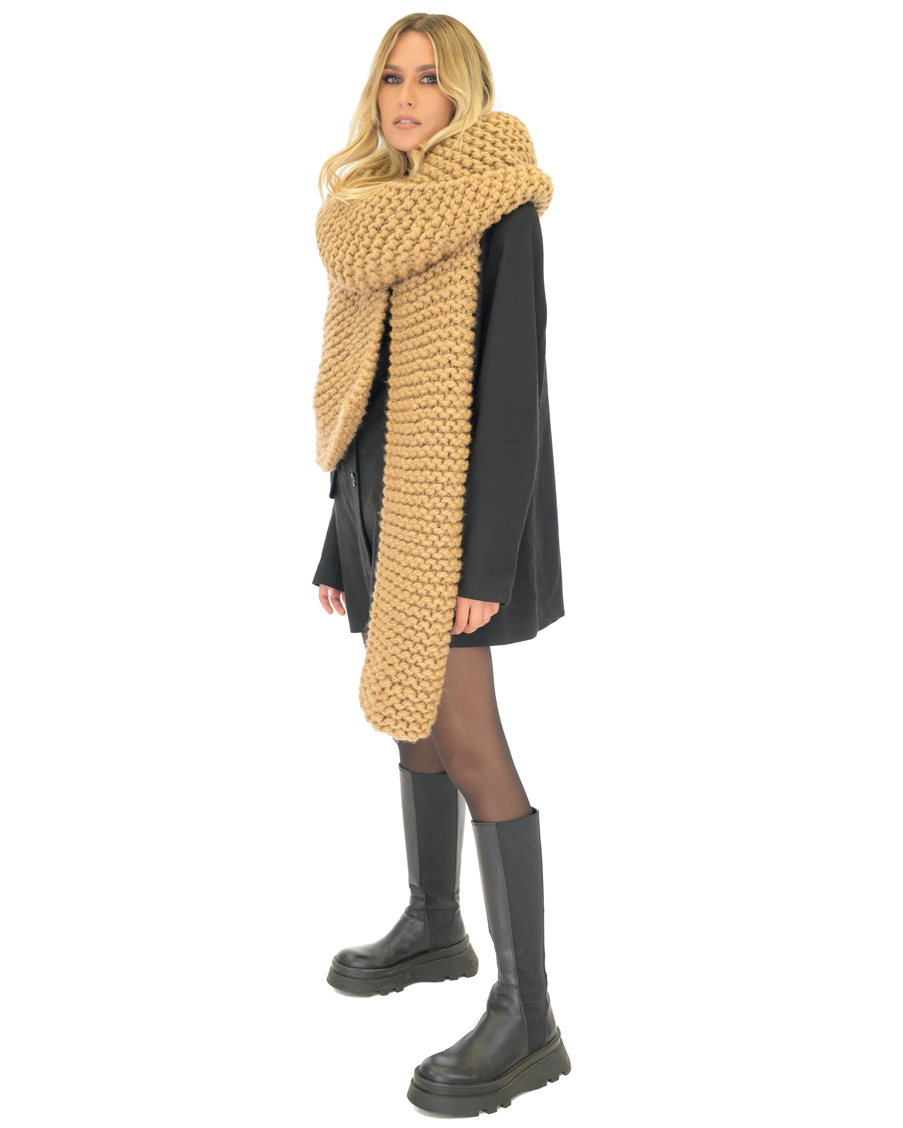 Straight Ribbed Scarf