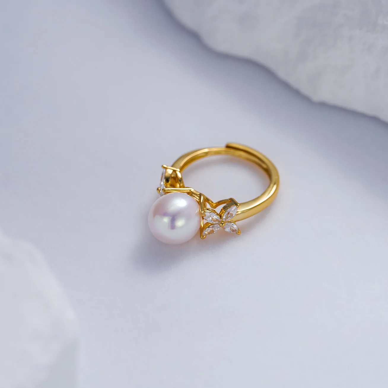 Top Grade Freshwater Pearl Ring WR00243 | EVERLEAF