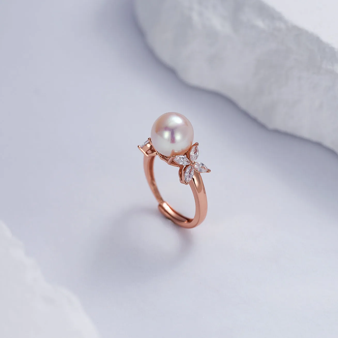 Top Grade Freshwater Pearl Ring WR00244 | EVERLEAF